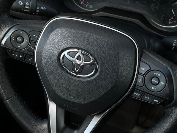 Toyota RAV4 V (XA50) с пробегом 2022 года, цена 3 098 700 рублей, 144240 км, внедорожник, Автокод Объявления