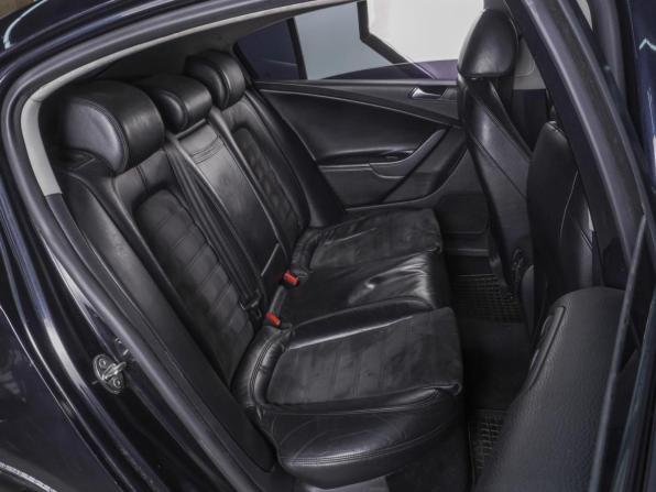 Volkswagen Passat B6 с пробегом 2009 года, цена 473 550 рублей, 268243 км, седан, Автокод Объявления