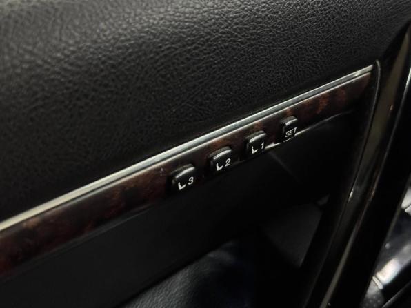 Toyota Land Cruiser 200 Series Рестайлинг 1 с пробегом 2013 года, цена 3 449 000 рублей, 237000 км, внедорожник, Автокод Объявления