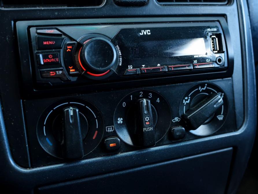 Mitsubishi Carisma I Рестайлинг Ижевск  - изображение 11