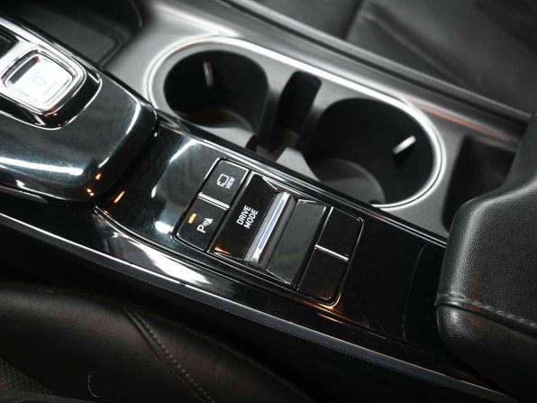 Hyundai Sonata VIII (DN8) с пробегом 2019 года, цена 2 299 900 рублей, 165000 км, седан, Автокод Объявления