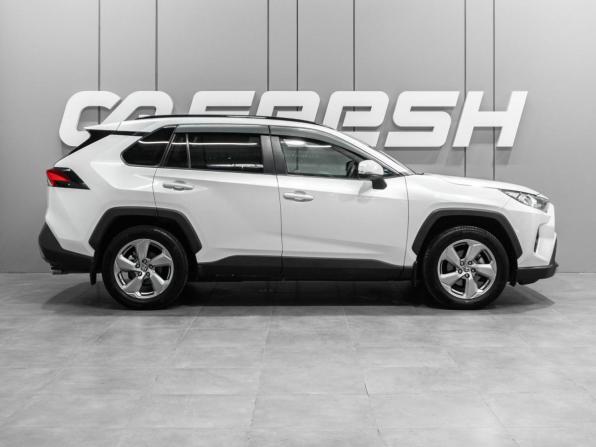 Toyota RAV4 V (XA50) с пробегом 2020 года, цена 3 627 554 рубля, 122273 км, внедорожник, Автокод Объявления
