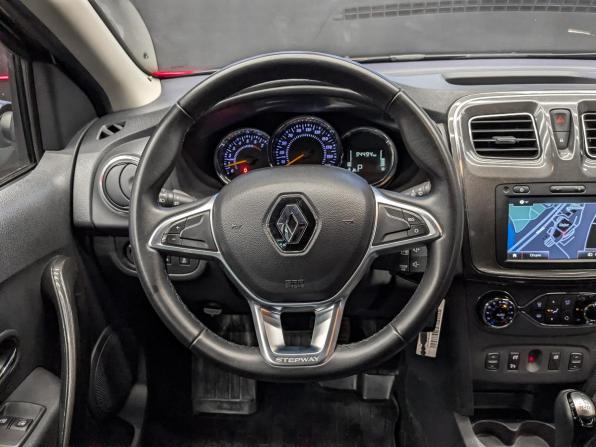 Renault Sandero II Рестайлинг с пробегом 2019 года, цена 1 250 000 рублей, 67669 км, хэтчбек, Автокод Объявления