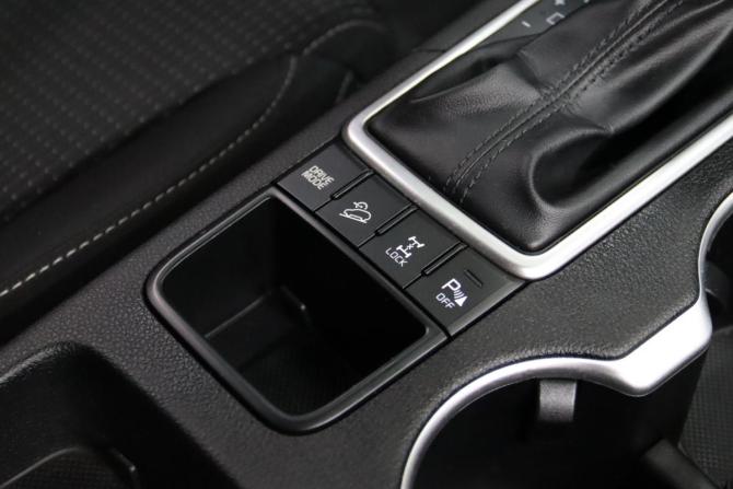 Kia Sportage IV Рестайлинг с пробегом 2019 года, цена 2 455 550 рублей, 62772 км, внедорожник, Автокод Объявления