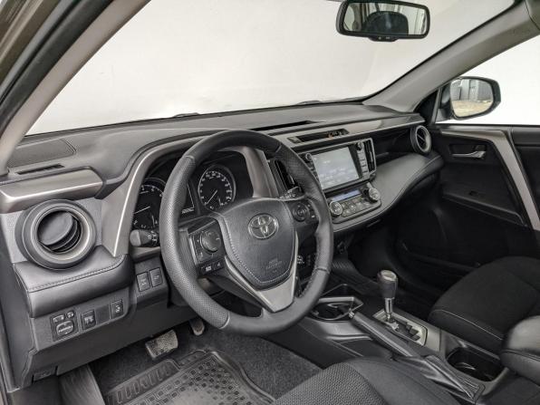 Toyota RAV4 IV (XA40) Рестайлинг с пробегом 2016 года, цена 2 150 000 рублей, 205575 км, внедорожник, Автокод Объявления