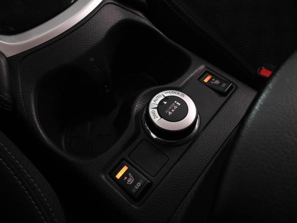 Nissan Qashqai II с пробегом 2016 года, цена 1 569 000 рублей, 109178 км, внедорожник, Автокод Объявления