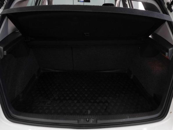 Volkswagen Golf VI с пробегом 2011 года, цена 699 000 рублей, 205033 км, хэтчбек, Автокод Объявления
