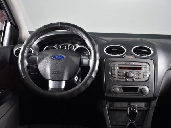 Ford Focus II Рестайлинг с пробегом 2008 года, цена 544 995 рублей, 290978 км, седан, Автокод Объявления