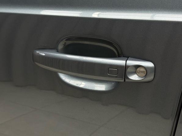 Audi Q3 I (8U) с пробегом 2012 года, цена 1 749 000 рублей, 187449 км, внедорожник, Автокод Объявления