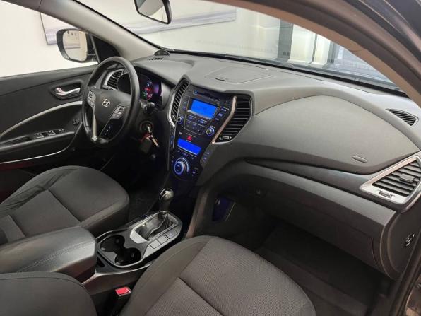 Hyundai Santa Fe III с пробегом 2012 года, цена 1 193 300 рублей, 257681 км, внедорожник, Автокод Объявления