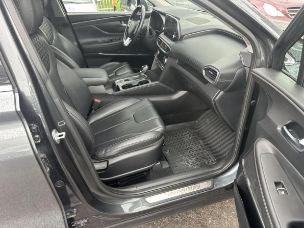 Hyundai Santa Fe IV с пробегом 2018 года, цена 3 049 000 рублей, 101034 км, внедорожник, Автокод Объявления