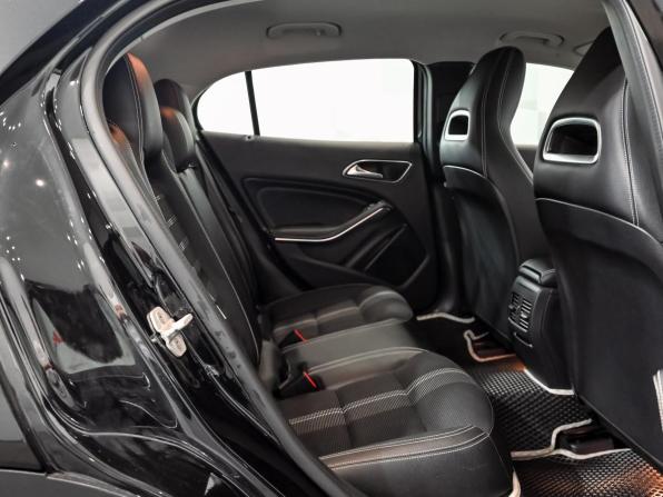 Mercedes-Benz GLA I (X156) Рестайлинг с пробегом 2017 года, цена 2 990 000 рублей, 83800 км, внедорожник, Автокод Объявления