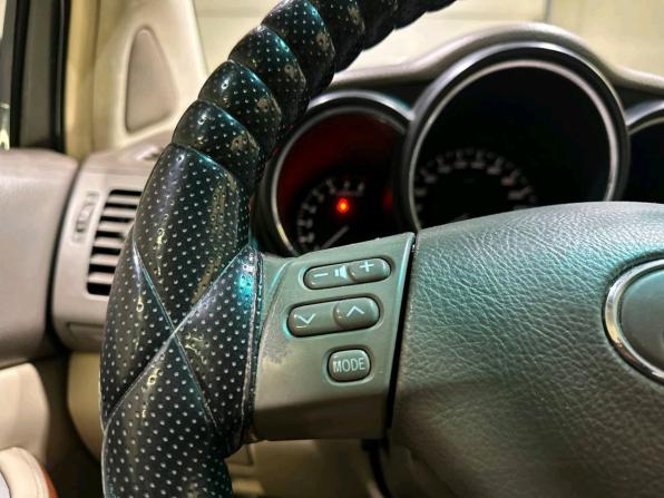 Lexus RX II Рестайлинг с пробегом 2006 года, цена 1 049 000 рублей, 291816 км, внедорожник, Автокод Объявления