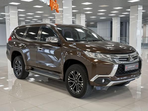 Mitsubishi Pajero Sport III с пробегом 2018 года, цена 2 996 000 рублей, 75718 км, внедорожник, Автокод Объявления