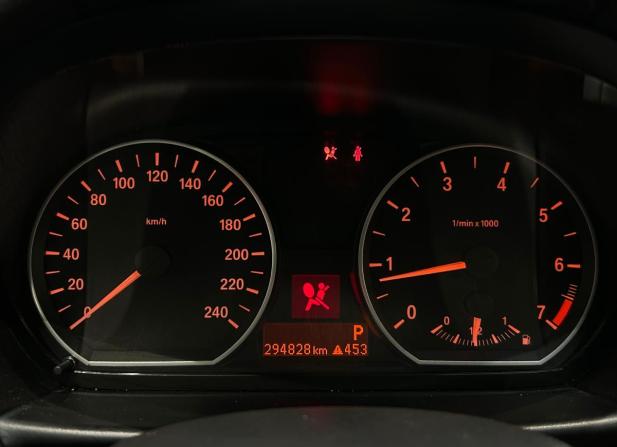 BMW 1 серии I (E81/E82/E87/E88) Рестайлинг с пробегом 2009 года, цена 609 000 рублей, 294825 км, хэтчбек, Автокод Объявления