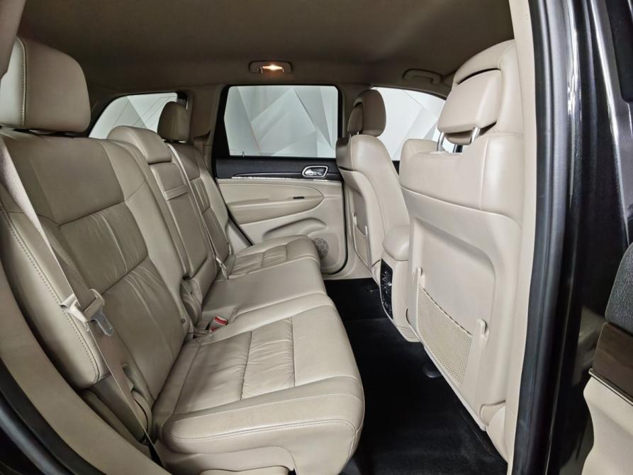 Jeep Grand Cherokee IV (WK2) Рестайлинг Москва  - изображение 16