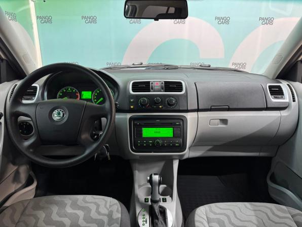 Skoda Fabia II с пробегом 2008 года, цена 650 000 рублей, 186903 км, хэтчбек, Автокод Объявления