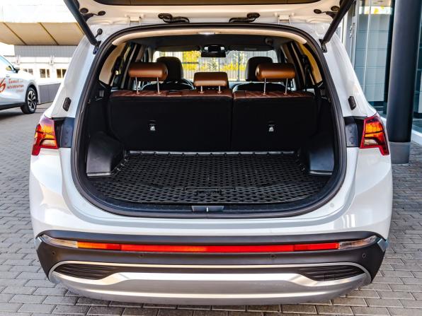 Hyundai Santa Fe IV Рестайлинг с пробегом 2021 года, цена 3 630 000 рублей, 60478 км, внедорожник, Автокод Объявления