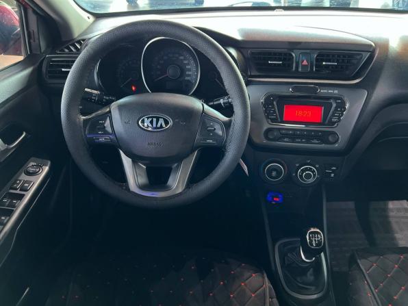 Kia Rio III с пробегом 2013 года, цена 735 000 рублей, 219000 км, седан, Автокод Объявления