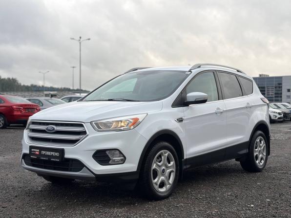 Ford Kuga II Рестайлинг с пробегом 2017 года, цена 1 495 000 рублей, 190000 км, внедорожник, Автокод Объявления
