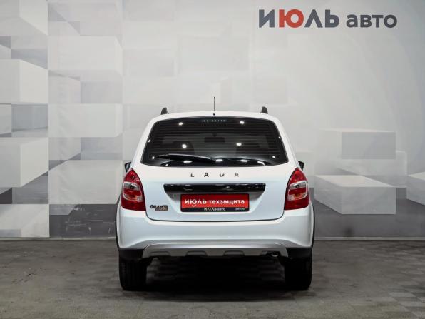 Lada (ВАЗ) Granta I Рестайлинг с пробегом 2023 года, цена 920 000 рублей, 48008 км, универсал, Автокод Объявления