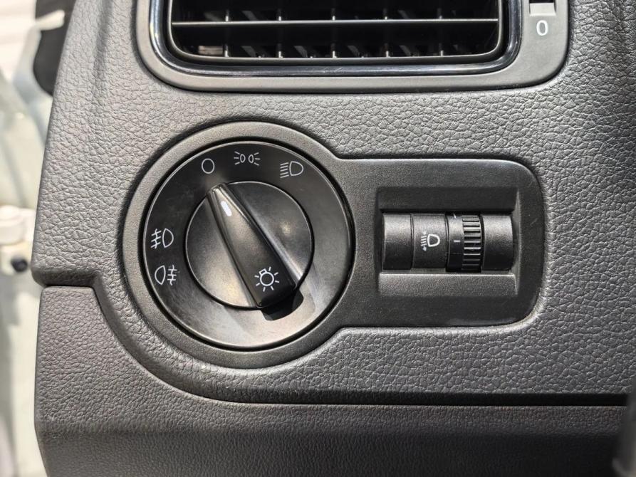 Volkswagen Polo V Рестайлинг Пермь  - изображение 19