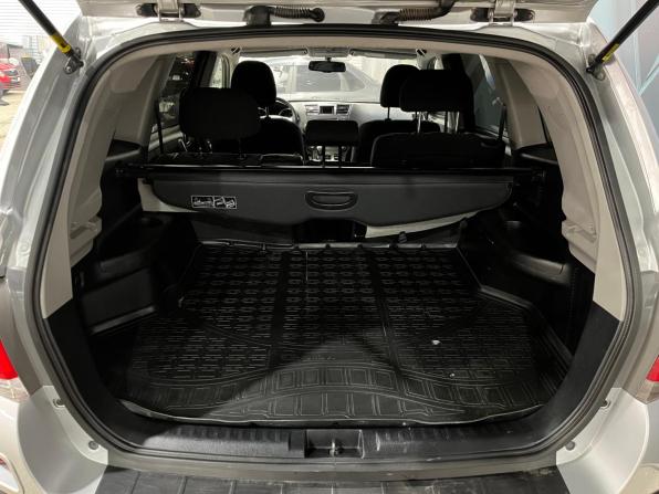 Toyota Highlander II (XU40) Рестайлинг с пробегом 2013 года, цена 1 974 000 рублей, 175797 км, внедорожник, Автокод Объявления