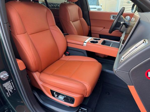 Li Auto (Lixiang) L9 I с пробегом 2023 года, цена 6 300 000 рублей, 69663 км, внедорожник, Автокод Объявления