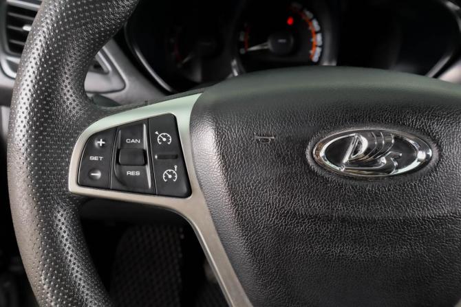 Lada (ВАЗ) Vesta I с пробегом 2019 года, цена 699 000 рублей, 108000 км, седан, Автокод Объявления