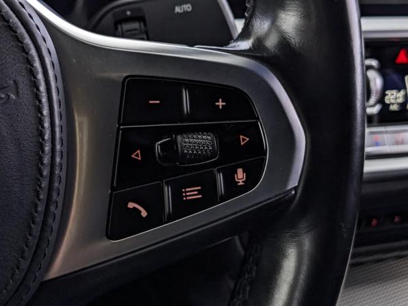 BMW 3 серии VII (G2x) с пробегом 2021 года, цена 4 365 000 рублей, 80156 км, седан, Автокод Объявления