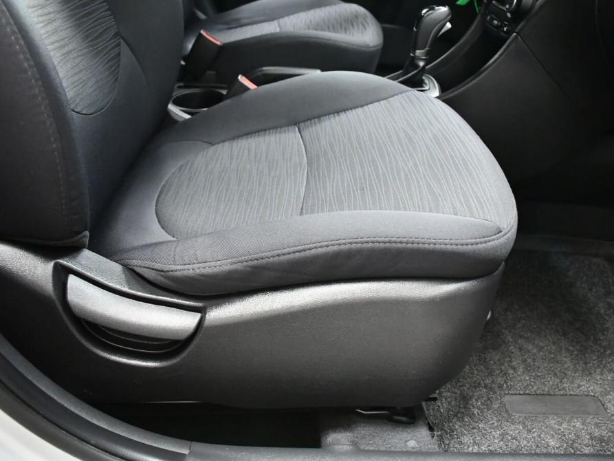 Hyundai Solaris I Рестайлинг Новосибирск  - изображение 20