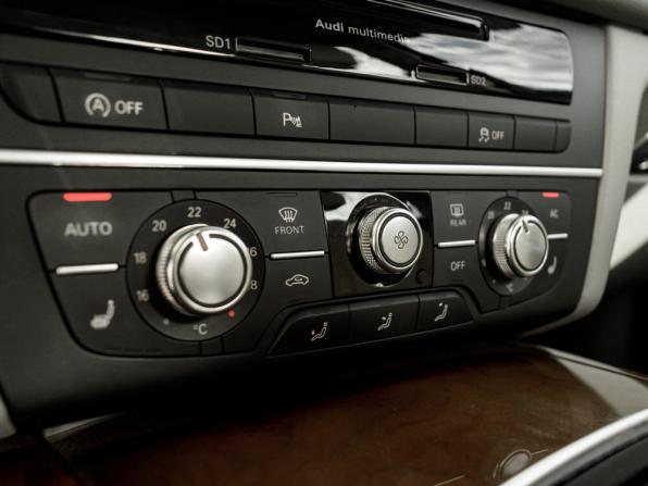 Audi A6 IV (C7) с пробегом 2011 года, цена 1 650 000 рублей, 220217 км, седан, Автокод Объявления
