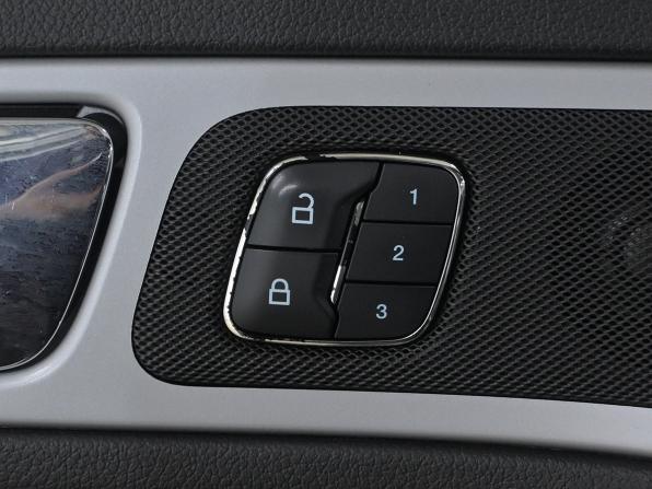 Ford Explorer V с пробегом 2013 года, цена 1 630 000 рублей, 185670 км, внедорожник, Автокод Объявления