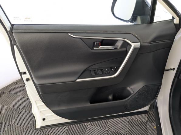 Toyota RAV4 V (XA50) с пробегом 2020 года, цена 3 350 000 рублей, 90485 км, внедорожник, Автокод Объявления