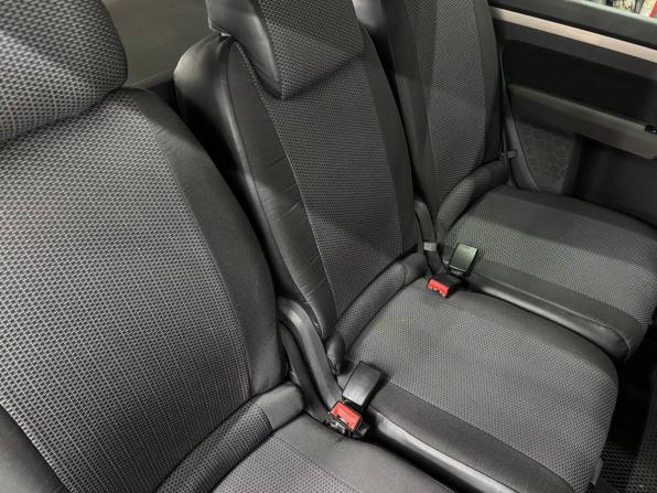 Volkswagen Touran I Рестайлинг с пробегом 2009 года, цена 769 900 рублей, 217700 км, компактвэн, Автокод Объявления