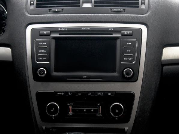 Skoda Octavia II (A5) Рестайлинг с пробегом 2012 года, цена 789 900 рублей, 175000 км, лифтбек, Автокод Объявления