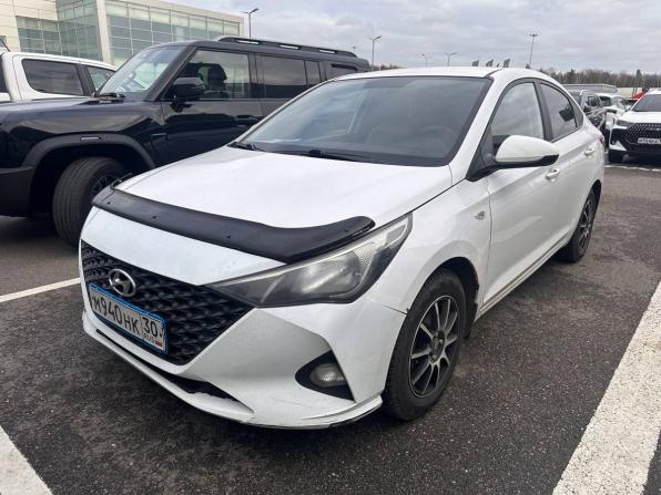 Hyundai Solaris II Рестайлинг с пробегом 2021 года, цена 970 000 рублей, 272000 км, седан, Автокод Объявления