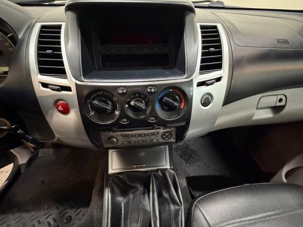 Mitsubishi Pajero Sport II Рестайлинг с пробегом 2013 года, цена 1 199 000 рублей, 196000 км, внедорожник, Автокод Объявления