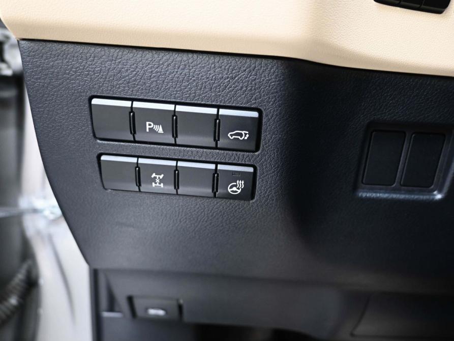 Lexus NX I Рестайлинг Ростов-на-Дону  - изображение 23