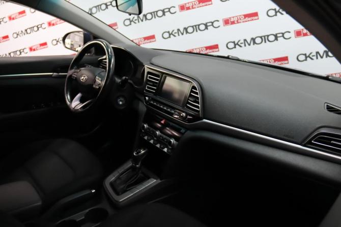 Hyundai Elantra VI (AD) Рестайлинг с пробегом 2019 года, цена 1 665 650 рублей, 111956 км, седан, Автокод Объявления