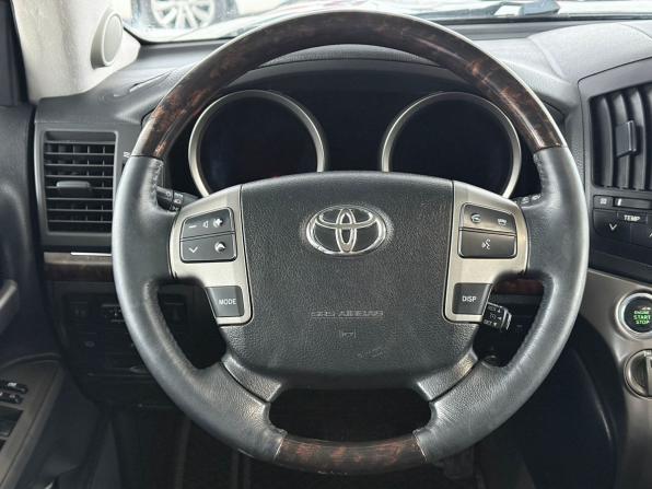 Toyota Land Cruiser 200 Series с пробегом 2011 года, цена 3 200 000 рублей, 226900 км, внедорожник, Автокод Объявления