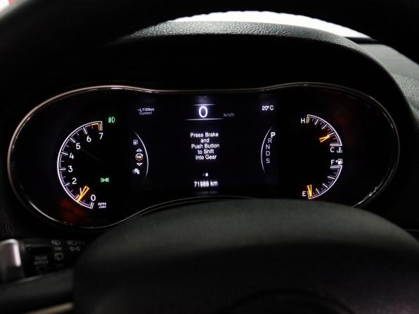Jeep Grand Cherokee IV (WK2) Рестайлинг с пробегом 2013 года, цена 2 049 000 рублей, 71622 км, внедорожник, Автокод Объявления