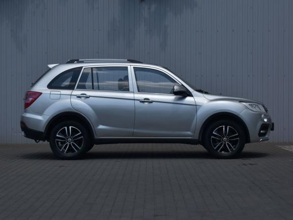 Lifan X60 I Рестайлинг 2 с пробегом 2017 года, цена 799 000 рублей, 125786 км, внедорожник, Автокод Объявления