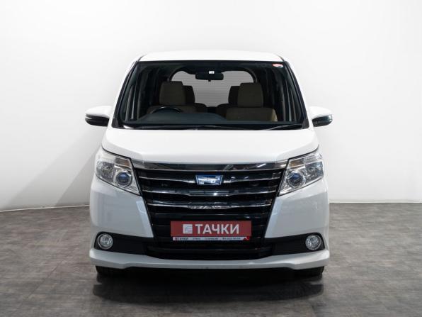 Toyota Noah III (R80) с пробегом 2014 года, цена 1 800 000 рублей, 202706 км, минивэн, Автокод Объявления