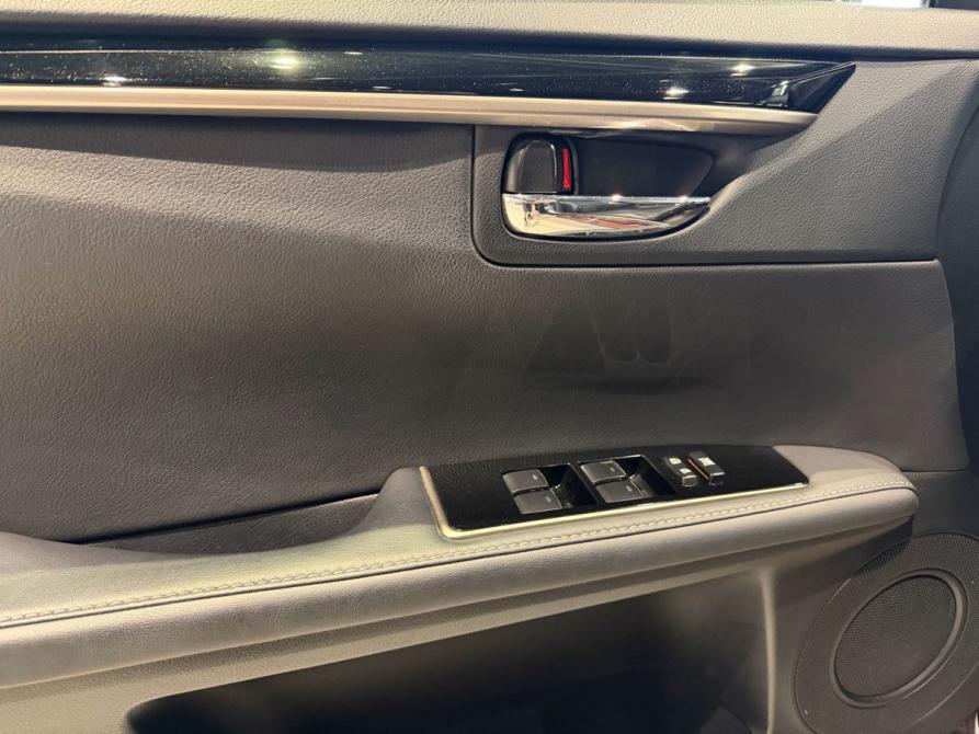 Lexus ES VI Рестайлинг Москва  - изображение 22