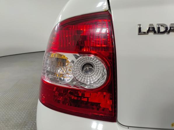 Lada (ВАЗ) Priora I с пробегом 2012 года, цена 215 000 рублей, 175608 км, седан, Автокод Объявления