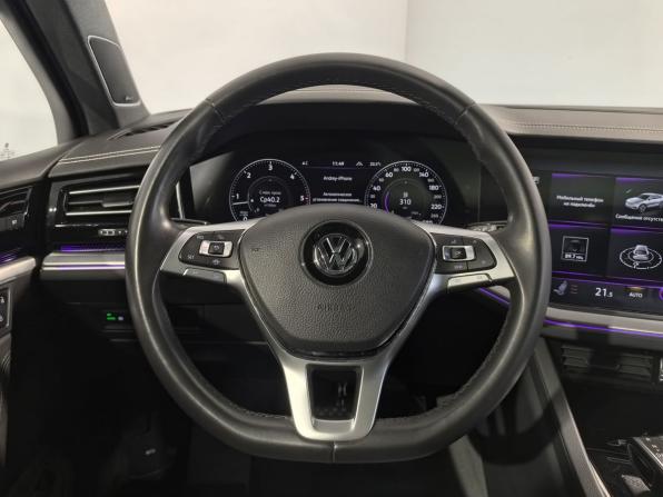 Volkswagen Touareg III с пробегом 2019 года, цена 5 099 000 рублей, 120673 км, внедорожник, Автокод Объявления