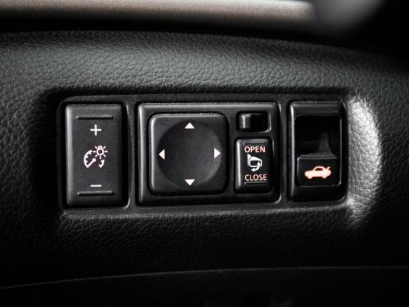 Nissan Sentra VII (B17) с пробегом 2014 года, цена 1 200 000 рублей, 97108 км, седан, Автокод Объявления
