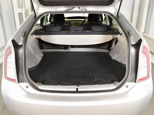 Toyota Prius III Рестайлинг (XW30) с пробегом 2012 года, цена 999 995 рублей, 188736 км, лифтбек, Автокод Объявления