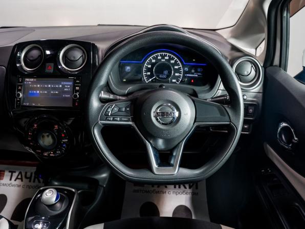 Nissan Note II Рестайлинг с пробегом 2018 года, цена 990 000 рублей, 84707 км, хэтчбек, Автокод Объявления